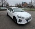Белый Хендай Ioniq, объемом двигателя 0 л и пробегом 120 тыс. км за 12700 $, фото 1 на Automoto.ua