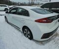 Белый Хендай Ioniq, объемом двигателя 1.6 л и пробегом 68 тыс. км за 5000 $, фото 2 на Automoto.ua