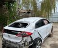Белый Хендай Ioniq, объемом двигателя 0 л и пробегом 100 тыс. км за 3500 $, фото 1 на Automoto.ua