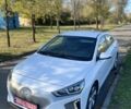 Белый Хендай Ioniq, объемом двигателя 0 л и пробегом 118 тыс. км за 12999 $, фото 1 на Automoto.ua
