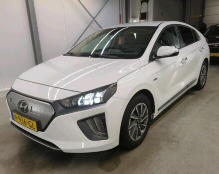 Белый Хендай Ioniq, объемом двигателя 0 л и пробегом 154 тыс. км за 14500 $, фото 1 на Automoto.ua