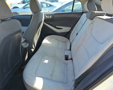 Білий Хендай Ioniq, об'ємом двигуна 0 л та пробігом 38 тис. км за 13900 $, фото 10 на Automoto.ua