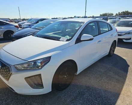 Білий Хендай Ioniq, об'ємом двигуна 0 л та пробігом 38 тис. км за 13900 $, фото 1 на Automoto.ua