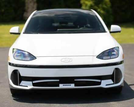 Белый Хендай Ioniq, объемом двигателя 0 л и пробегом 13 тыс. км за 19900 $, фото 1 на Automoto.ua