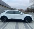Белый Хендай Ioniq, объемом двигателя 0 л и пробегом 82 тыс. км за 22902 $, фото 2 на Automoto.ua