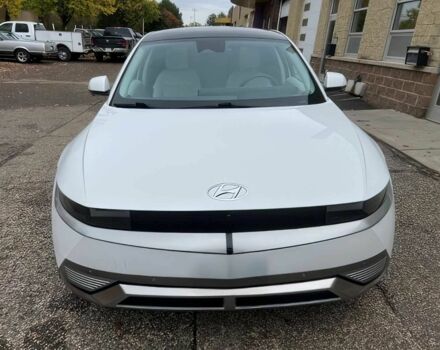 Белый Хендай Ioniq, объемом двигателя 0 л и пробегом 18 тыс. км за 16000 $, фото 1 на Automoto.ua
