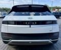 Белый Хендай Ioniq, объемом двигателя 0 л и пробегом 22 тыс. км за 14900 $, фото 4 на Automoto.ua