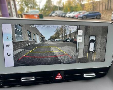 Белый Хендай Ioniq, объемом двигателя 0 л и пробегом 18 тыс. км за 16000 $, фото 7 на Automoto.ua