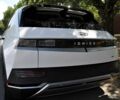 Белый Хендай Ioniq, объемом двигателя 0 л и пробегом 28 тыс. км за 15500 $, фото 4 на Automoto.ua