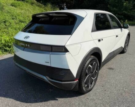 Белый Хендай Ioniq, объемом двигателя 0 л и пробегом 10 тыс. км за 14000 $, фото 3 на Automoto.ua