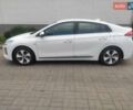 Белый Хендай Ioniq, объемом двигателя 0 л и пробегом 124 тыс. км за 15000 $, фото 4 на Automoto.ua
