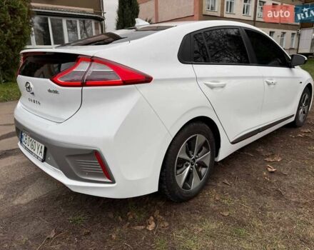 Білий Хендай Ioniq, об'ємом двигуна 0 л та пробігом 89 тис. км за 16500 $, фото 19 на Automoto.ua