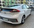 Белый Хендай Ioniq, объемом двигателя 0 л и пробегом 62 тыс. км за 14100 $, фото 26 на Automoto.ua