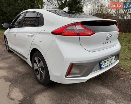 Білий Хендай Ioniq, об'ємом двигуна 0 л та пробігом 89 тис. км за 16500 $, фото 20 на Automoto.ua