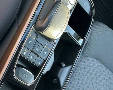 Білий Хендай Ioniq, об'ємом двигуна 0 л та пробігом 97 тис. км за 10250 $, фото 14 на Automoto.ua