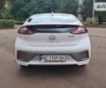 Белый Хендай Ioniq, объемом двигателя 0 л и пробегом 18 тыс. км за 19999 $, фото 16 на Automoto.ua