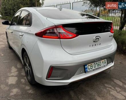Білий Хендай Ioniq, об'ємом двигуна 0 л та пробігом 89 тис. км за 16500 $, фото 3 на Automoto.ua