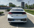 Білий Хендай Ioniq, об'ємом двигуна 1.58 л та пробігом 93 тис. км за 17499 $, фото 9 на Automoto.ua