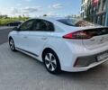 Белый Хендай Ioniq, объемом двигателя 0 л и пробегом 62 тыс. км за 14100 $, фото 23 на Automoto.ua