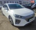Білий Хендай Ioniq, об'ємом двигуна 0 л та пробігом 116 тис. км за 15600 $, фото 1 на Automoto.ua