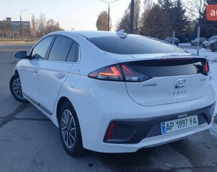 Білий Хендай Ioniq, об'ємом двигуна 0 л та пробігом 91 тис. км за 15000 $, фото 10 на Automoto.ua