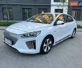 Белый Хендай Ioniq, объемом двигателя 0 л и пробегом 62 тыс. км за 14100 $, фото 14 на Automoto.ua