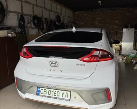 Білий Хендай Ioniq, об'ємом двигуна 0 л та пробігом 89 тис. км за 16500 $, фото 25 на Automoto.ua