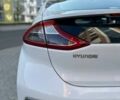 Белый Хендай Ioniq, объемом двигателя 0 л и пробегом 62 тыс. км за 14100 $, фото 22 на Automoto.ua