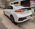 Белый Хендай Ioniq, объемом двигателя 0 л и пробегом 35 тыс. км за 18000 $, фото 17 на Automoto.ua
