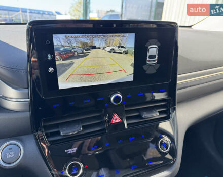 Белый Хендай Ioniq, объемом двигателя 0 л и пробегом 133 тыс. км за 15000 $, фото 20 на Automoto.ua