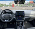 Белый Хендай Ioniq, объемом двигателя 0 л и пробегом 34 тыс. км за 23800 $, фото 3 на Automoto.ua