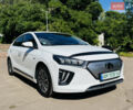 Белый Хендай Ioniq, объемом двигателя 0 л и пробегом 68 тыс. км за 16300 $, фото 1 на Automoto.ua