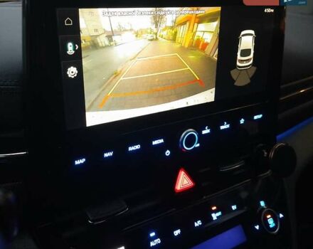 Белый Хендай Ioniq, объемом двигателя 0 л и пробегом 148 тыс. км за 15799 $, фото 57 на Automoto.ua