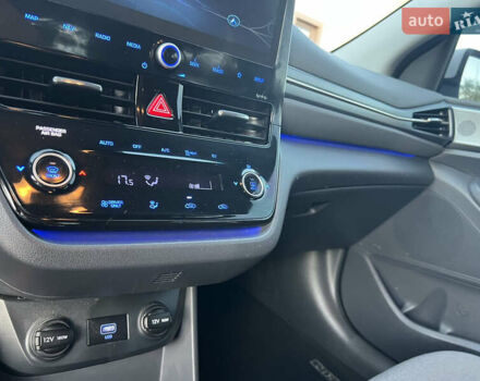 Білий Хендай Ioniq, об'ємом двигуна 0 л та пробігом 130 тис. км за 14799 $, фото 38 на Automoto.ua