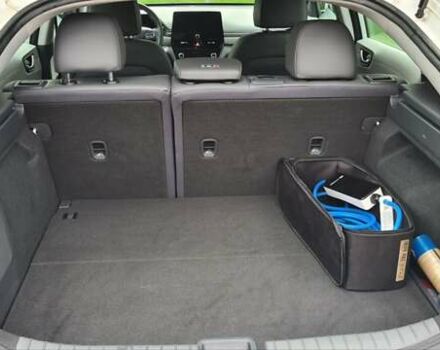 Белый Хендай Ioniq, объемом двигателя 0 л и пробегом 50 тыс. км за 15700 $, фото 27 на Automoto.ua