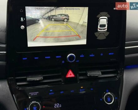 Белый Хендай Ioniq, объемом двигателя 0 л и пробегом 117 тыс. км за 16879 $, фото 23 на Automoto.ua