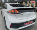 Белый Хендай Ioniq, объемом двигателя 0 л и пробегом 127 тыс. км за 14900 $, фото 15 на Automoto.ua