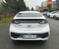 Белый Хендай Ioniq, объемом двигателя 0 л и пробегом 148 тыс. км за 15799 $, фото 7 на Automoto.ua