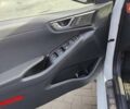 Белый Хендай Ioniq, объемом двигателя 0 л и пробегом 44 тыс. км за 16900 $, фото 58 на Automoto.ua