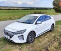 Белый Хендай Ioniq, объемом двигателя 0 л и пробегом 44 тыс. км за 16900 $, фото 4 на Automoto.ua