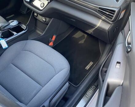 Білий Хендай Ioniq, об'ємом двигуна 0 л та пробігом 89 тис. км за 15800 $, фото 11 на Automoto.ua