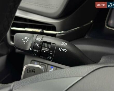 Белый Хендай Ioniq, объемом двигателя 0 л и пробегом 117 тыс. км за 16879 $, фото 18 на Automoto.ua