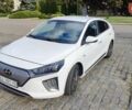 Белый Хендай Ioniq, объемом двигателя 0 л и пробегом 44 тыс. км за 16900 $, фото 14 на Automoto.ua