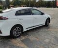 Белый Хендай Ioniq, объемом двигателя 0 л и пробегом 44 тыс. км за 16900 $, фото 27 на Automoto.ua