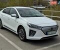 Белый Хендай Ioniq, объемом двигателя 0 л и пробегом 155 тыс. км за 14900 $, фото 1 на Automoto.ua