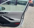 Белый Хендай Ioniq, объемом двигателя 0 л и пробегом 50 тыс. км за 15700 $, фото 18 на Automoto.ua