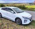 Белый Хендай Ioniq, объемом двигателя 0 л и пробегом 44 тыс. км за 16900 $, фото 1 на Automoto.ua