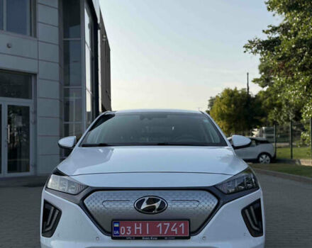 Белый Хендай Ioniq, объемом двигателя 0 л и пробегом 219 тыс. км за 13700 $, фото 1 на Automoto.ua