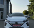 Белый Хендай Ioniq, объемом двигателя 0 л и пробегом 219 тыс. км за 13700 $, фото 1 на Automoto.ua