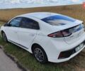 Белый Хендай Ioniq, объемом двигателя 0 л и пробегом 44 тыс. км за 16900 $, фото 33 на Automoto.ua